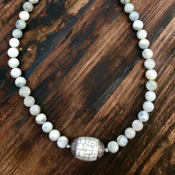 Moonstone Glow ~ Beaded Necklace - Picture 3 of 7